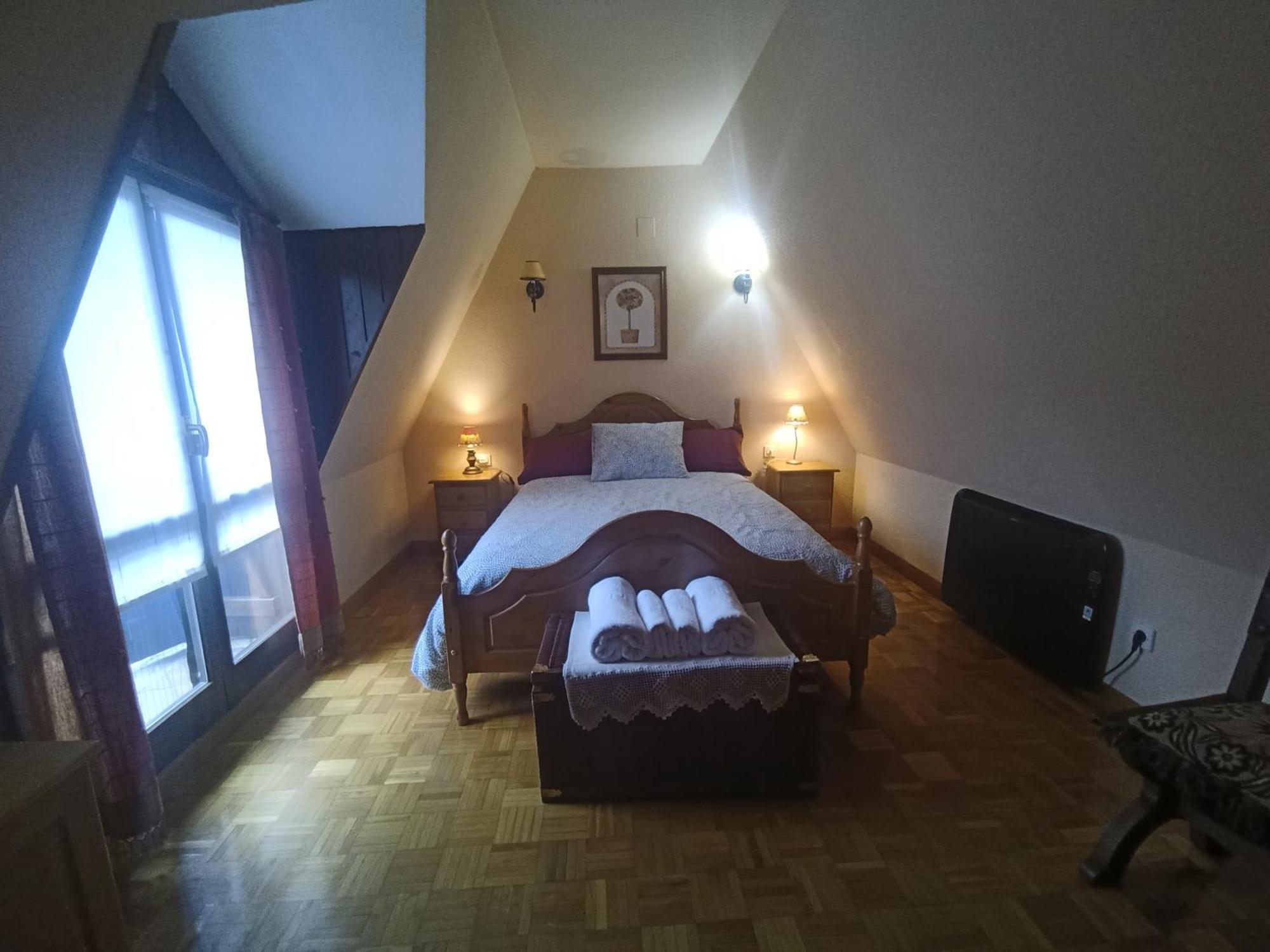 Atico En Pleno Pirineo Apartment El Pueyo de Jaca Exterior foto
